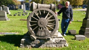 Mr. W2L4A on tour at Oak Woods Cemetery
