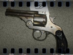 the type of gun used by Herman Mangels in 1912